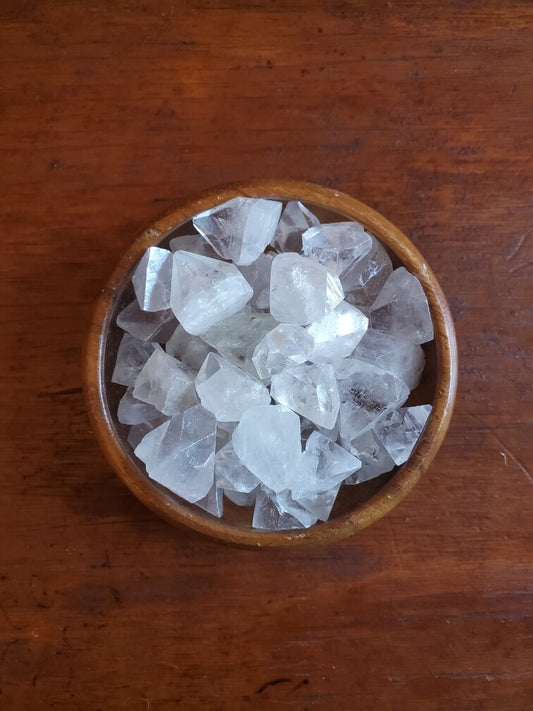 Apophyllite Tips