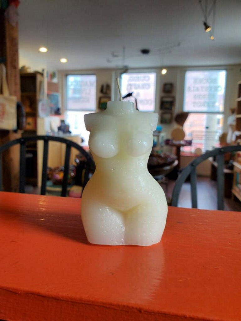 Curio Crafted Candles