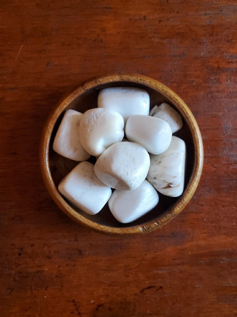 Scolecite- tumbled