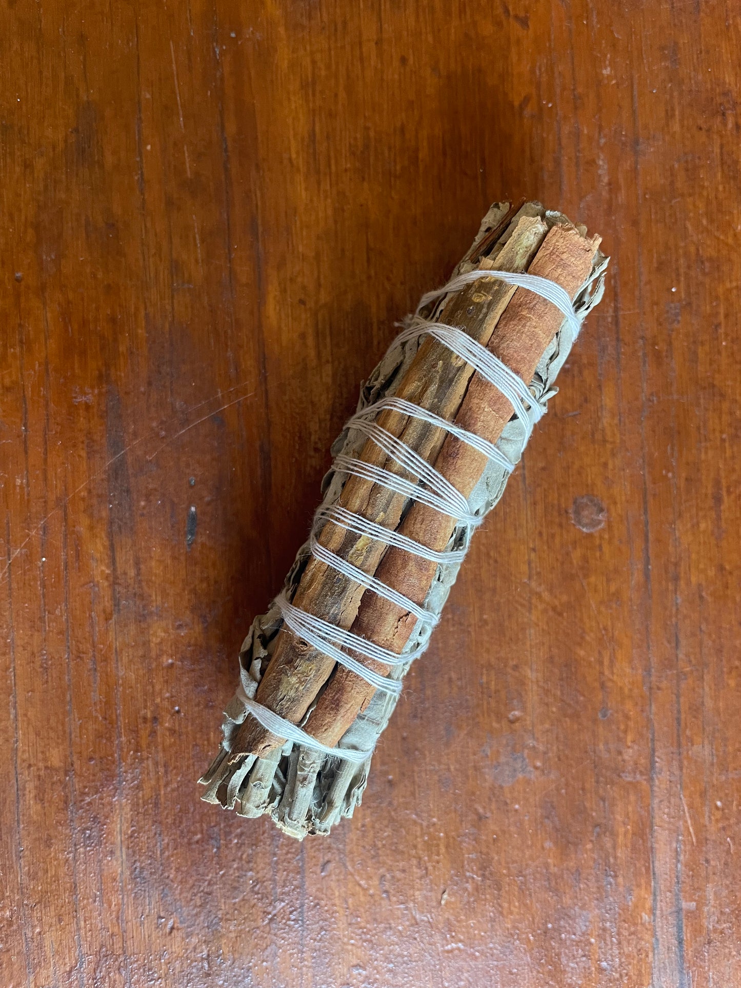 White Sage & Cinnamon Bundle - 4"