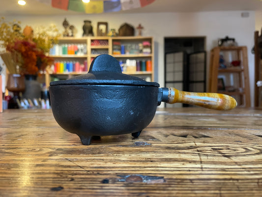 Cast Iron with Handle